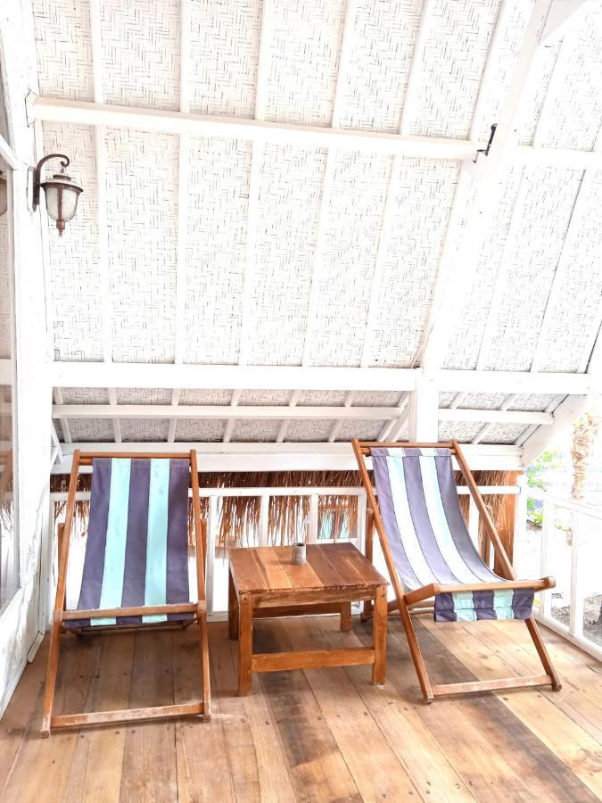 A Pousada Lucky'S Gili Air Exterior foto