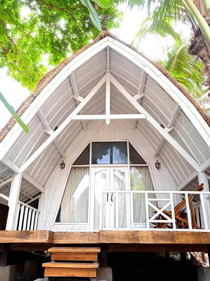 A Pousada Lucky'S Gili Air Exterior foto