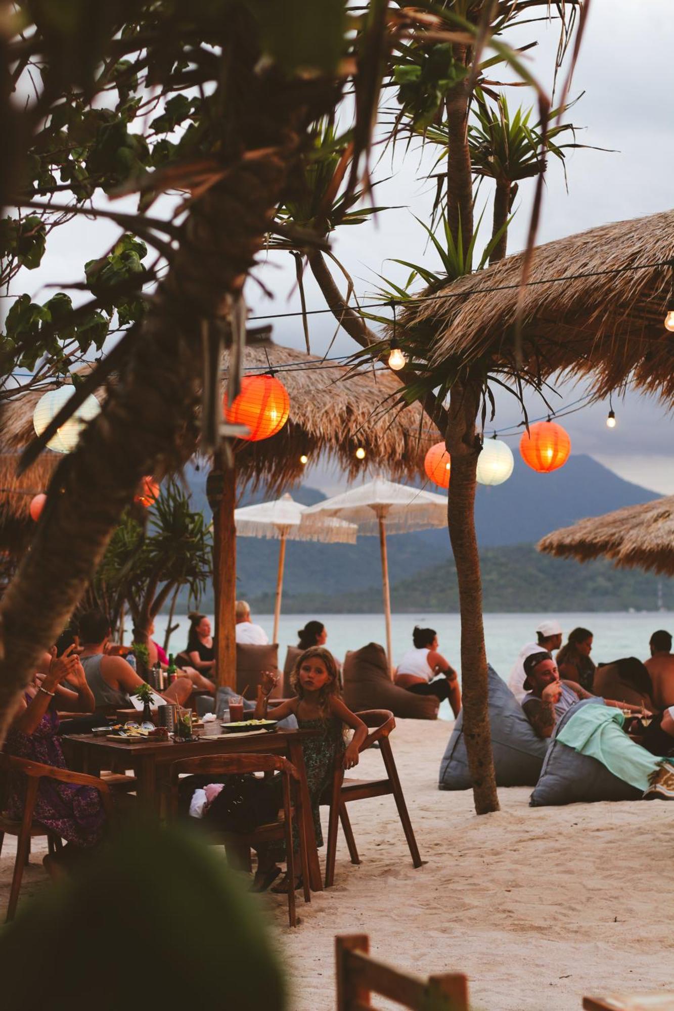 A Pousada Lucky'S Gili Air Exterior foto